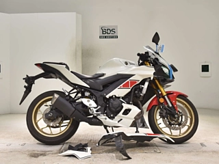Yamaha YZF-R3 2023