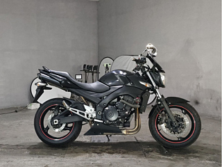 Suzuki GSR400 2013