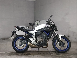 Yamaha MT-07 2015