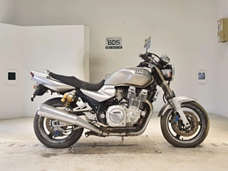Yamaha XJR1300 2003