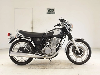 Yamaha SR400-5 2020