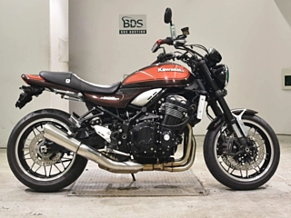 Kawasaki Z900RS 2018