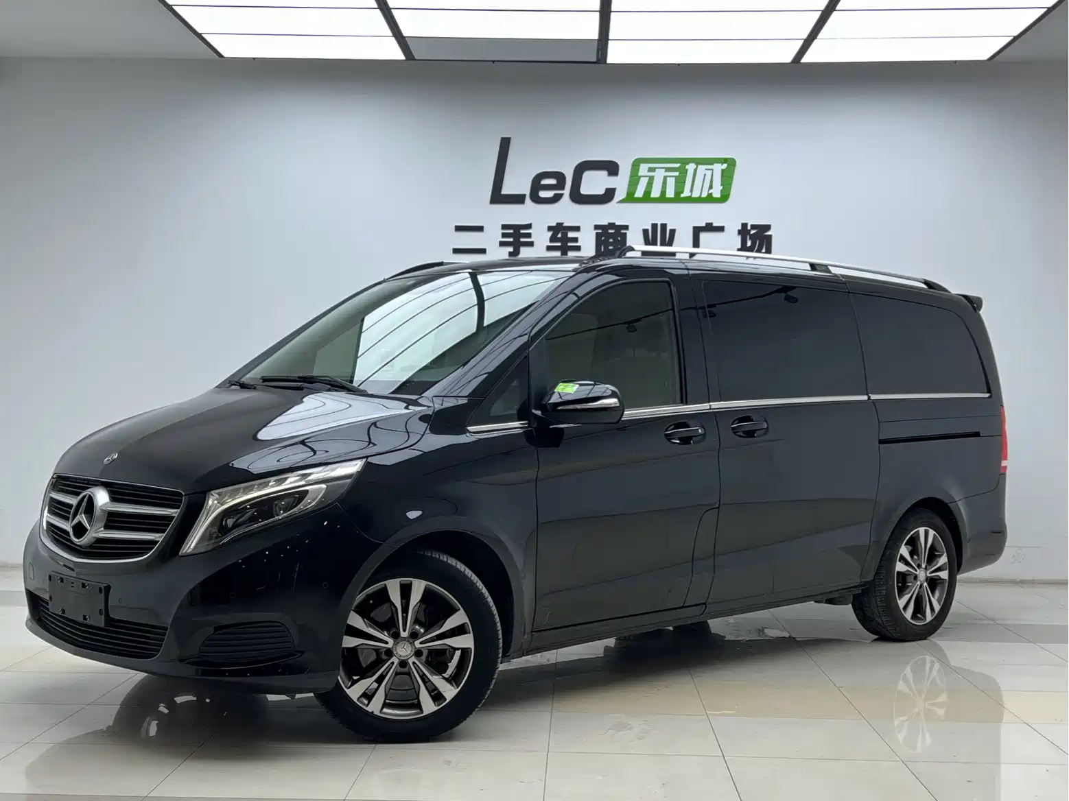 MERCEDES-BENZ V-CLASS 2017