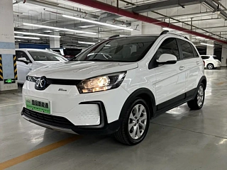 Заказать BAIC BJEV EC5