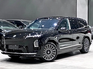 Заказать NIO ES8