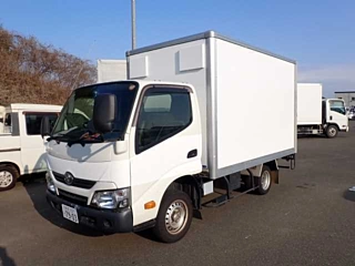 TOYOTA DYNA