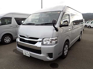 TOYOTA HIACE