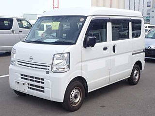 NISSAN CLIPPER VAN