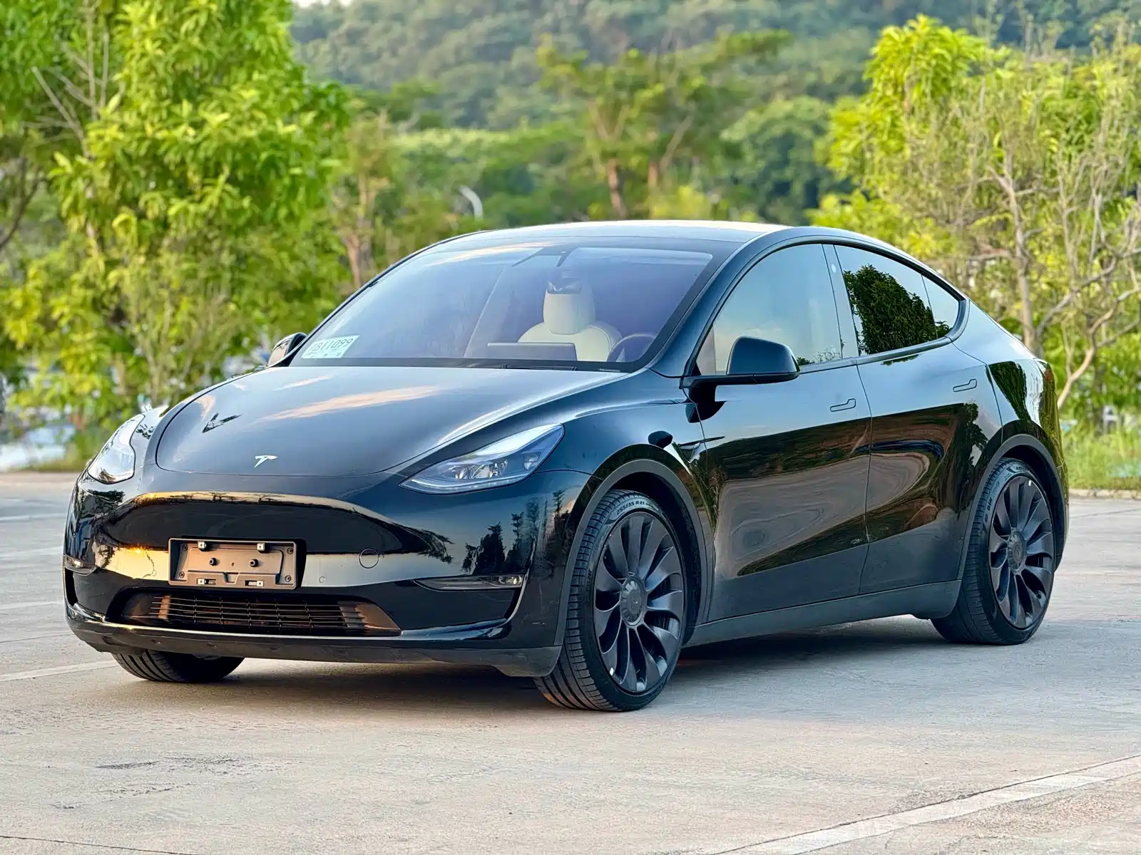 TESLA MODEL Y 2022