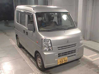 Заказать MITSUBISHI MINICAB VAN