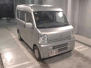 NISSAN CLIPPER VAN