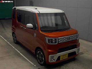 DAIHATSU WAKE