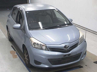 TOYOTA VITZ