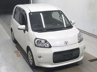 TOYOTA PORTE