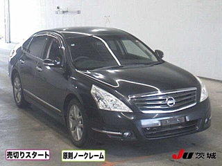 NISSAN TEANA