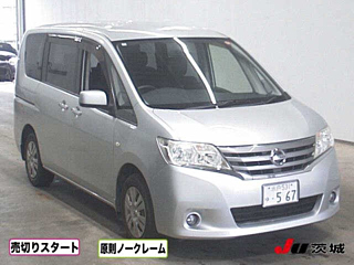 NISSAN SERENA
