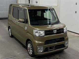 DAIHATSU WAKE
