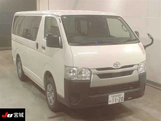 TOYOTA HIACE VAN