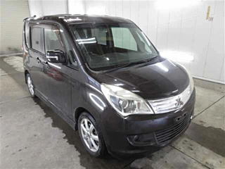 MITSUBISHI DELICA D2