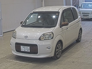 TOYOTA PORTE