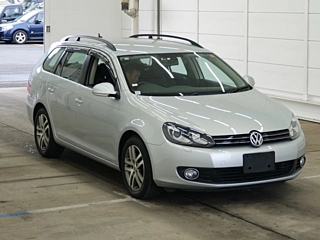 VOLKSWAGEN GOLF VARIANT