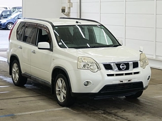 NISSAN X TRAIL