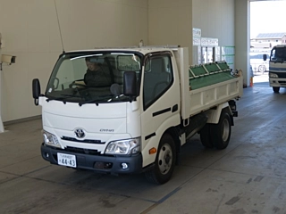 TOYOTA DYNA