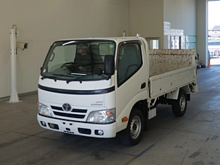 TOYOTA DYNA