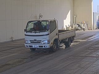 TOYOTA DYNA