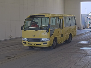 TOYOTA COASTER