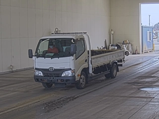 TOYOTA DYNA