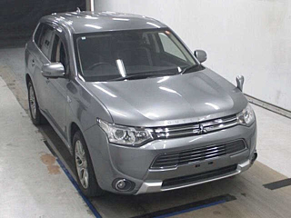 MITSUBISHI OUTLANDER PHEV