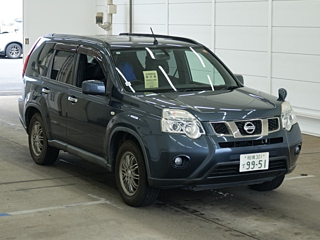 NISSAN X TRAIL