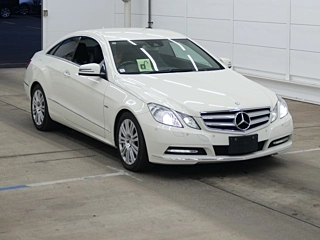 MERCEDES BENZ E CLASS