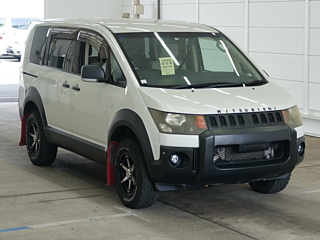 MITSUBISHI DELICA D5