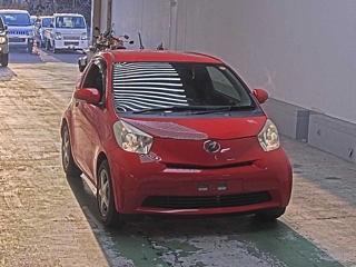 TOYOTA IQ