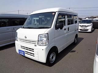 NISSAN CLIPPER VAN
