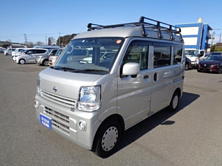 NISSAN CLIPPER VAN
