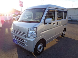 NISSAN CLIPPER VAN