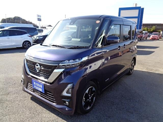 NISSAN ROOX
