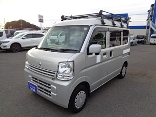 NISSAN CLIPPER VAN