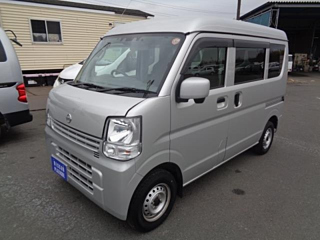 NISSAN CLIPPER VAN