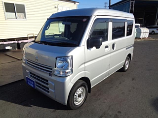 NISSAN CLIPPER VAN