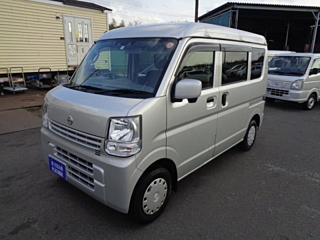 NISSAN CLIPPER VAN