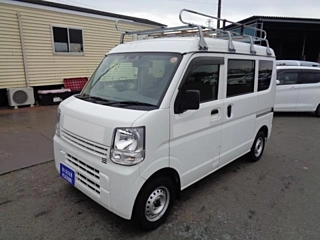NISSAN CLIPPER VAN