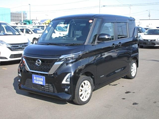 NISSAN ROOX