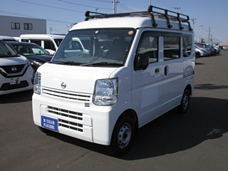 NISSAN CLIPPER VAN