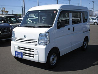 NISSAN CLIPPER VAN
