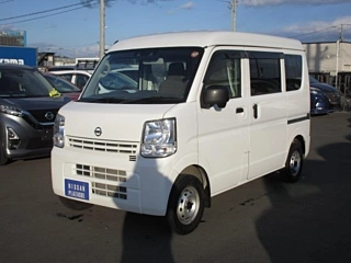 NISSAN CLIPPER VAN