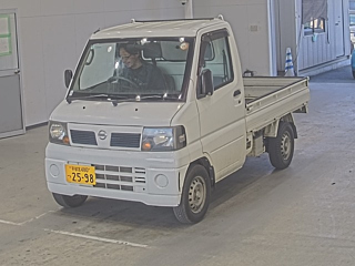 NISSAN CLIPPER TRUCK